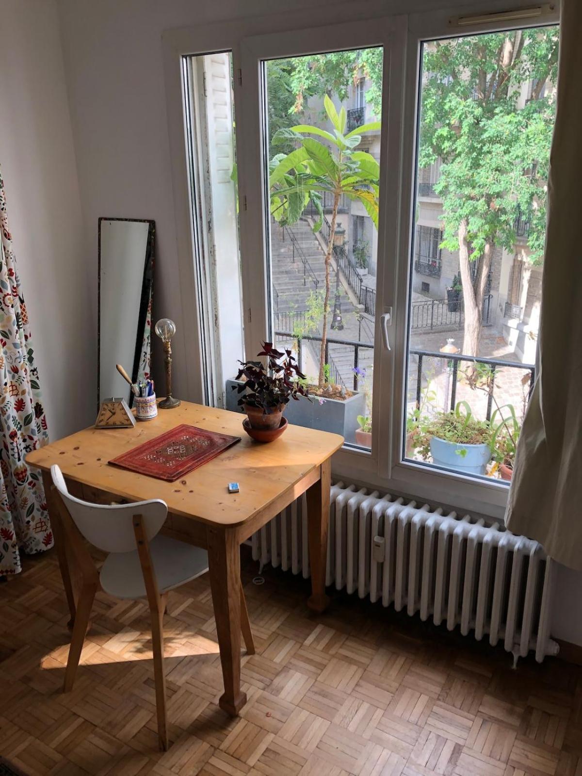Beautiful And Bright In Montmartre Apartment *